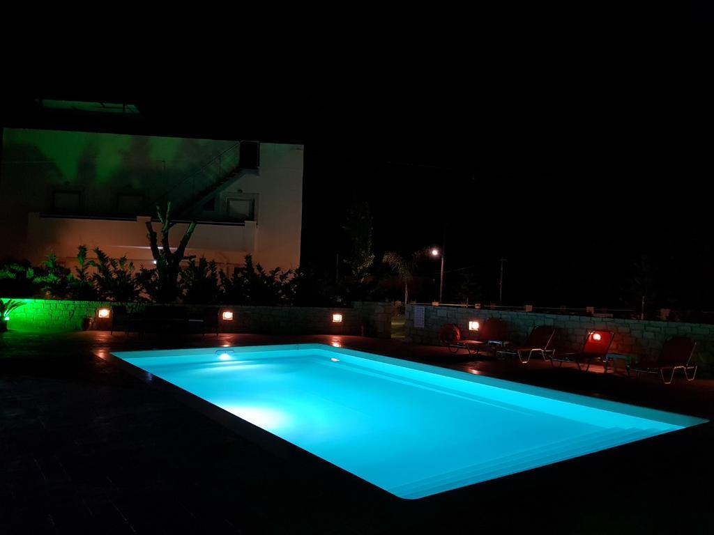 Almyra Apartments & Suites Sfakaki Luaran gambar